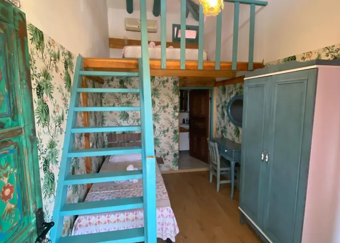 Cunda Club Sedef Island Hotel *